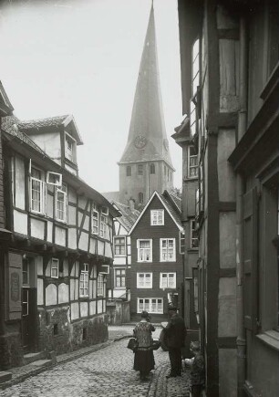 Hattingen, Stadt : Hattingen. Johannisstraße. Blick nach Süden zur Georgskirche