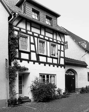 Hochheim am Main, Kirchstraße 3