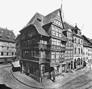 Halberstadt, Pfeilerhaus am Holzmarkt