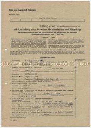 Antrag auf Ausstellung eines Vertriebenen-Ausweises - Personenkonvolut