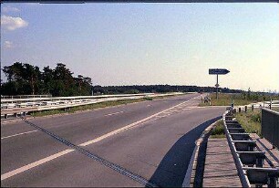 Einfahrt in Tangente Nord (Schwetzingen Richtung Mannheim) von Hauptfahrbahn West der B36 (Schwetzingen Richtung Hockenheim)
