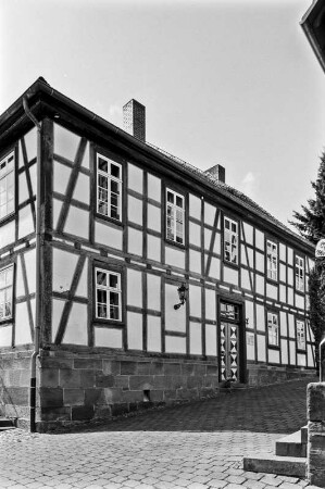 Lutherisches Pfarrhaus (Pfarrhaus, heute Wohnhaus, Fachwerk); Gemünden, Zur Burg 2