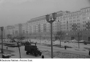 Blick in die Stalinallee (heutige Karl-Marx-Allee)