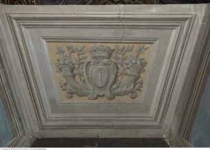 Freskenzyklus mit Personifikationen, Emblemen und Groteskendekorationen, Laibung mit grisailliertem Colonna-Wappen und Phantasiearchitektur