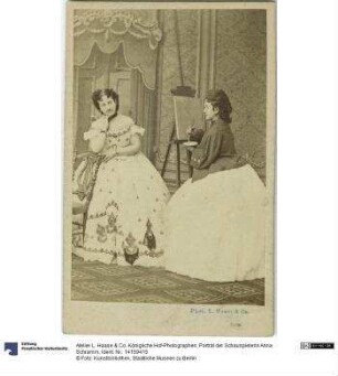 Porträt der Schauspielerin Anna Schramm