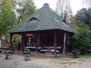 Stahnsdorf, Bahnhofstraße 2