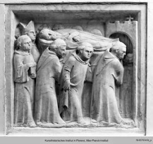Rekonstruierter Sarkophag mit Reliefs zum Leben des Heiligen - Arca di San Ottaviano