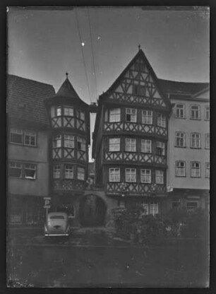 Marktplatz 12 (Konditorei Hahn) mit Durchgang zur Münzgasse