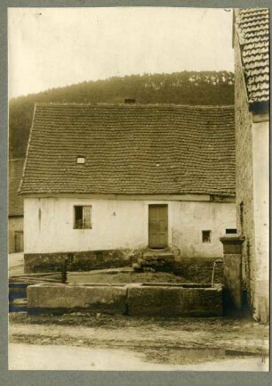 Kaiserstraße, Laufbrunnen
