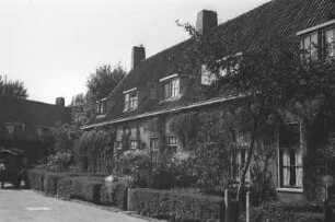 Arbeiterwohnviertel : Blick in eine Reihenhaus-Siedlung