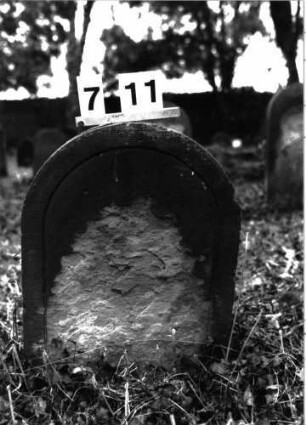 Grabstein A I/7/11