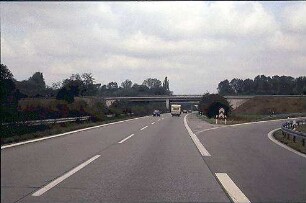 Ausfahrt Ost von Hauptfahrbahn Ost (Basel Richtung Karlsruhe)/Einfahrt in Tangente Südost (Basel Richtung Lörrach)