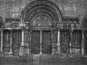 Mittleres Portal