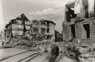 Zerstörungen Zweiter Weltkrieg. Körnerstraße
