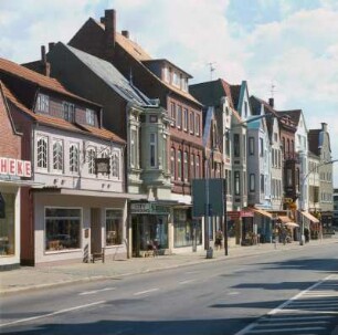 Husum. Häuserfassaden der Innenstadt