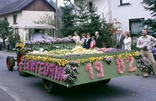 Wagen beim Erntedankumzug