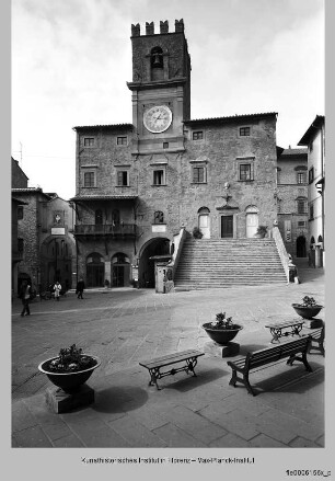 Piazza della Repubblica, Cortona