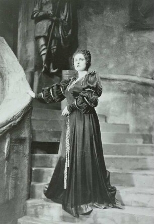 Marta Fuchs als Lady Macbeth in "Macbeth" von Giuseppe Verdi. Staatsoper Dresden, Neuinszenierung 12. Mai 1937 unter Leitung von Karl Böhm