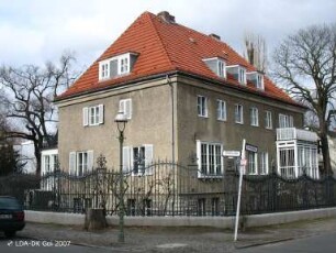 Wohnhaus; Berlin, Charlottenburg-Wilmersdorf