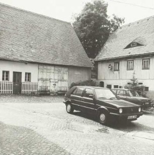 Dresden-Mockritz, Altmockritz 12. Bauernhof (1808, 1925). Scheune und Wohnstallhaus