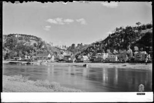 Blick auf Rathen mit Talwächter, Blick über die Elbe