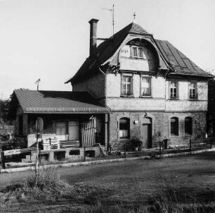 Ehem. Bahnhof; Weinbach, Mühlwiese 15