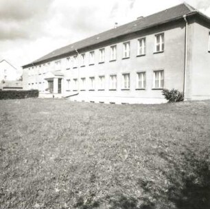 Calau, Karl-Marx-Straße 104. Poliklinik (1956)