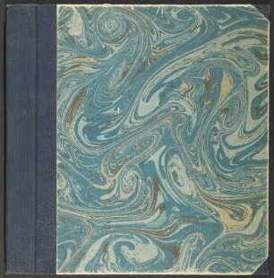 Sammelalbum mit Visitfotos des Bayreuther Festspielhauses und Künstlerpostkarten von Mitwirkenden der Bayreuther Bühnen-Festspiele : Sammelalbum mit Visitfotos des Bayreuther Festspielhauses 1873/1876 und Künstlerpostkarten von Mitwirkenden der Bayreuther Bühnen-Festspiele, um 1905-1912. Halbleineneinband, marmoriertes Papier über Pappe; 22,6 x 22,1 x 1 cm. Nach 1911. Dresden: SLUB/DF 1996.C.2