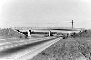 Überführung des Brundelwegs in km 588,637