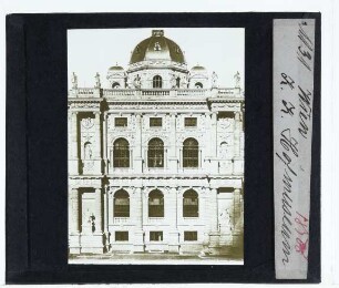 Wien, Kunsthistorisches Museum : Außenansicht, Rückseite Mittelteil