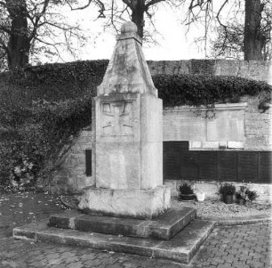 Denkmal 1914/18; Beselich, Heckholzhäuser Straße