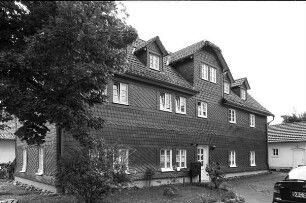 Alte Schule (Wohnhaus, Fachwerk); Allendorf, Rennertehäuser Weg 4