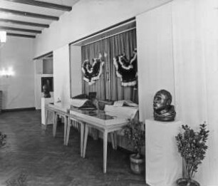 Halle (Saale), Universitätinsignien in ehem. Ausstellung