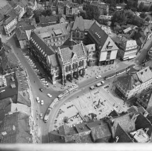 Rathaus am Fischmarkt in Erfurt : Blickrichtung Osten