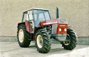 Radtraktor UrsusC 1204