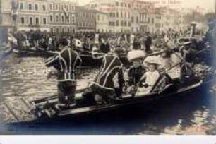 Auguste Viktoria und Viktoria Luise auf einer Gondelfahrt in Venedig