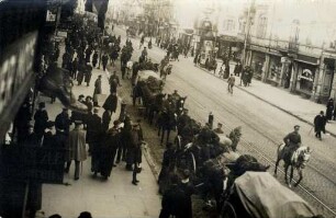 Rückkehr der Leibgrenadiere. Zug durch die Kaiserstraße