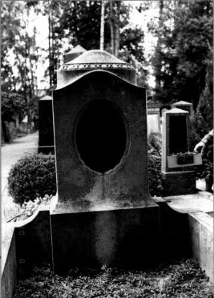 Grabstein 73