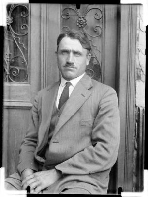 Portrait (Mann)