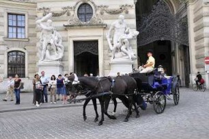 Wien - Fiaker : Ein Fiaker verläßt die Wiener Hofburg, 2008