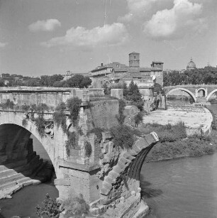 Ponte Rotto / Pons Aemilius / Pons Lapideus / Pons Major / Pons Senatorum / Ponte Santa Maria