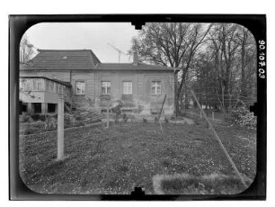 Ivenack. Teehaus (um 1770) im Park. Rückseite