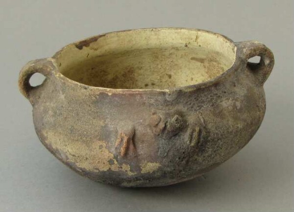 Clay vessel