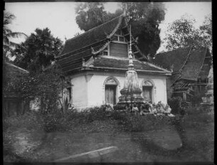 Tempel in Thailand : Thailand. Blick auf Tempelanlage, 1908/1913