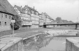 Rotenburg/Fulda: Fachwerkhäuser an der Fuldabrücke
