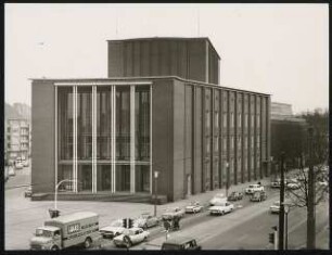 Schauspielhaus, Bochum: Aussenansicht Eingangsseite