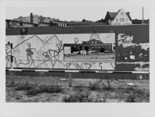 Ehemalige Staatsgrenze zu Westberlin/Berliner Mauer am Leuschnerdamm/Bethaniendamm (Engelbecken)