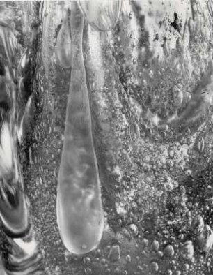 Wasser, Eis und Luftblasen, abstrakt, experimentel