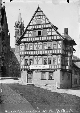 Arnstadt, An der Liebfrauenkirche 4, Fachwerkhaus