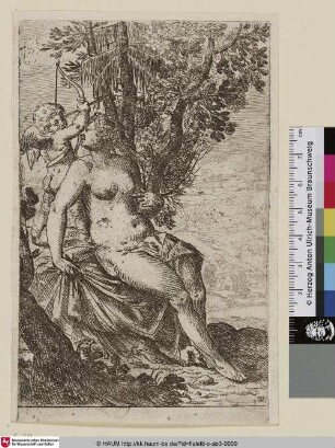 [Amor auf einer leichten Erhöhung stehend, schaut über die Schulter der Venus und prahlt mit dem Bogen in seinen Händen]